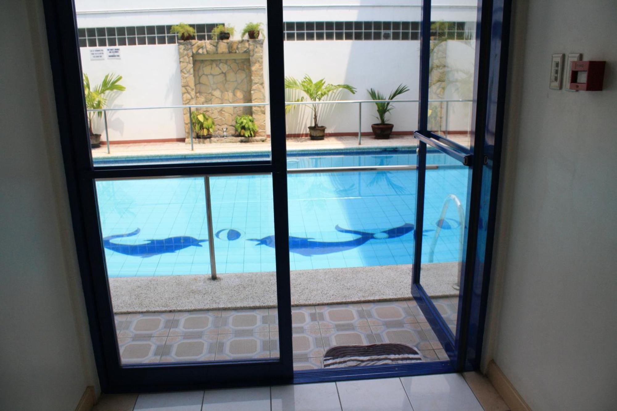 Dumaguete Springs Apartment Dumaguete City Exterior photo