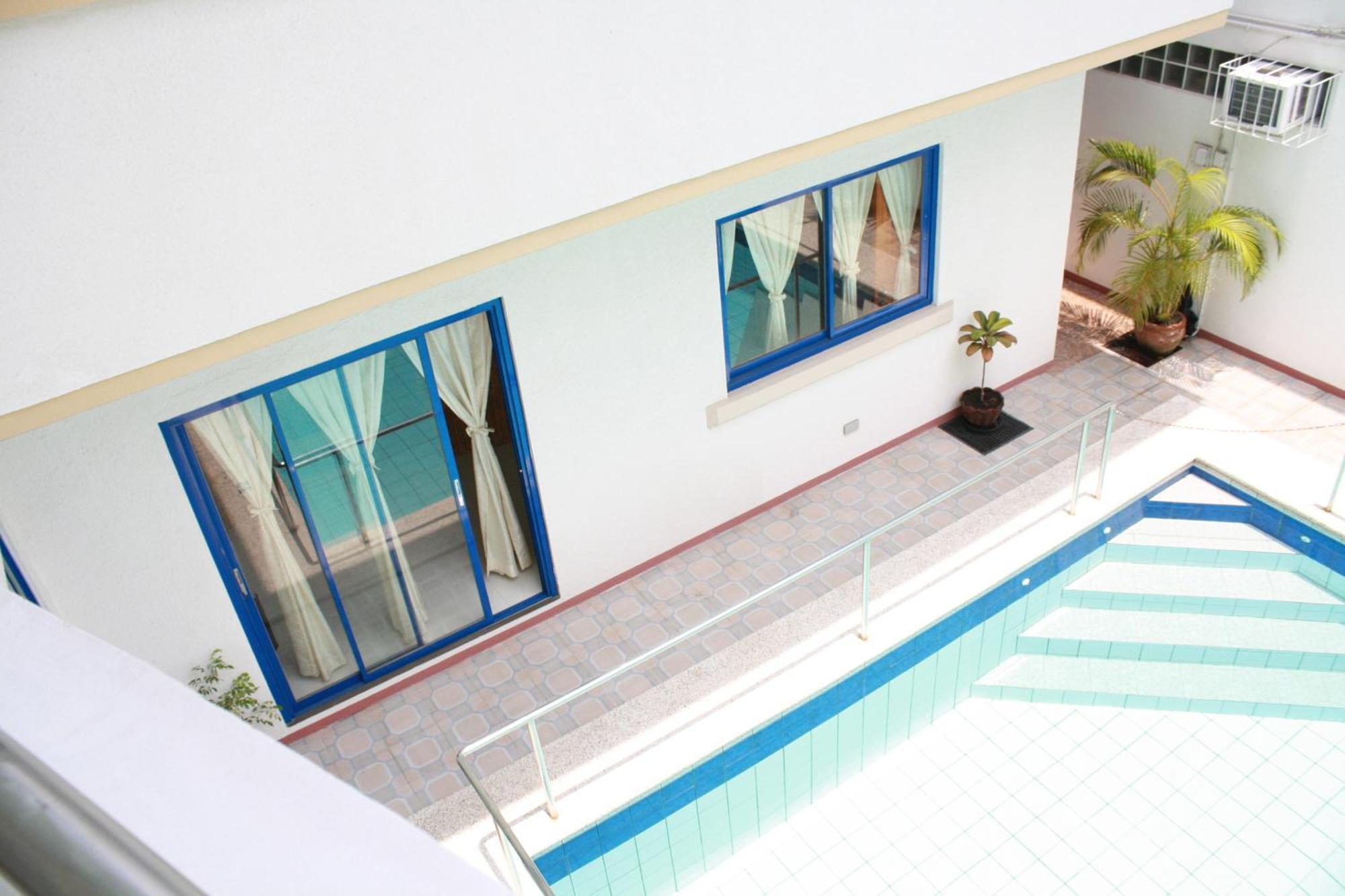 Dumaguete Springs Apartment Dumaguete City Exterior photo