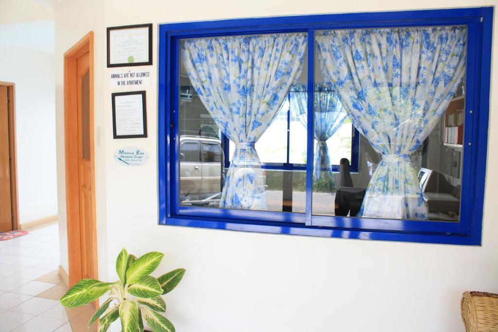 Dumaguete Springs Apartment Dumaguete City Exterior photo