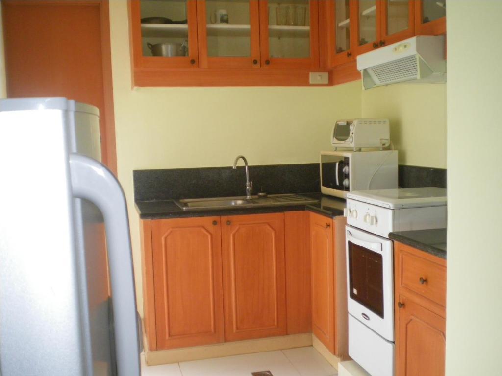 Dumaguete Springs Apartment Dumaguete City Room photo