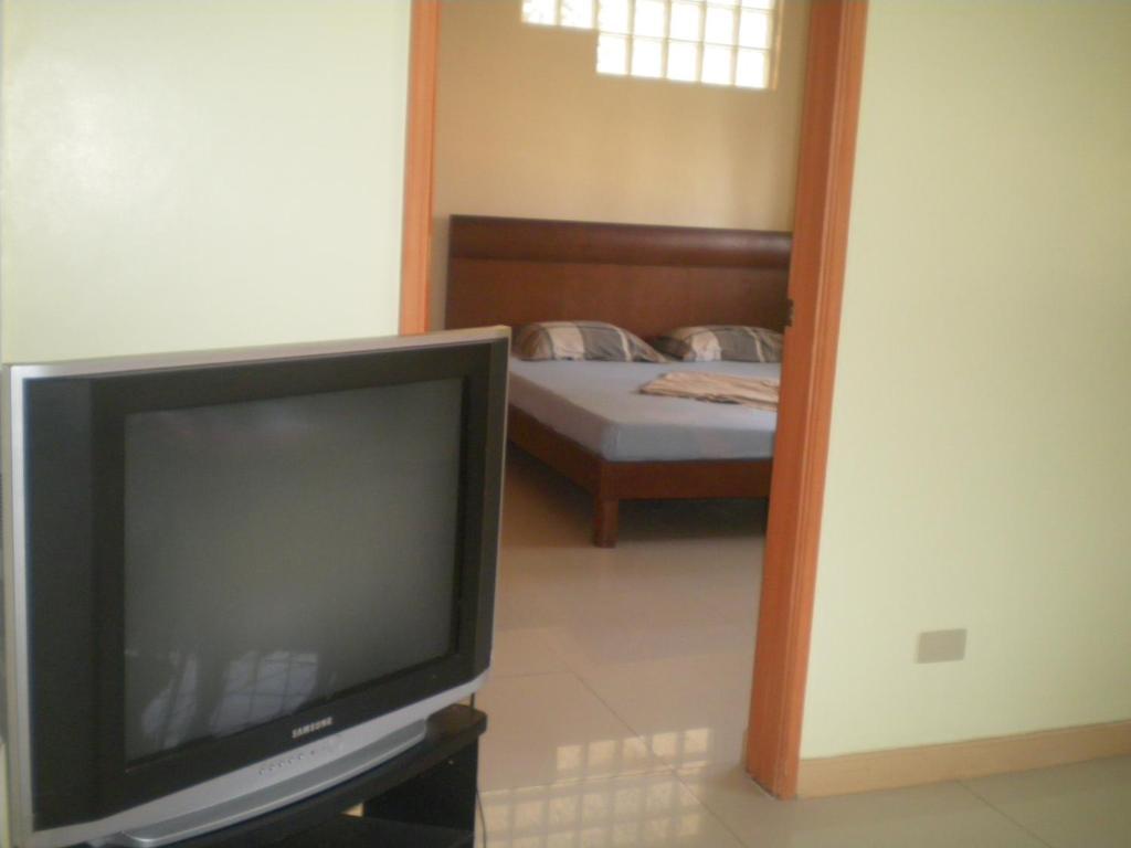 Dumaguete Springs Apartment Dumaguete City Room photo