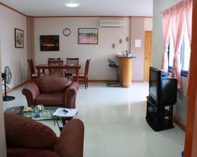 Dumaguete Springs Apartment Dumaguete City Exterior photo